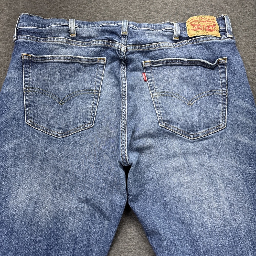 Levis 559 Jeans Mens 38x34 Straight Leg Blue Stretch Denim Work Biker Cowboy - Picture 2 of 13